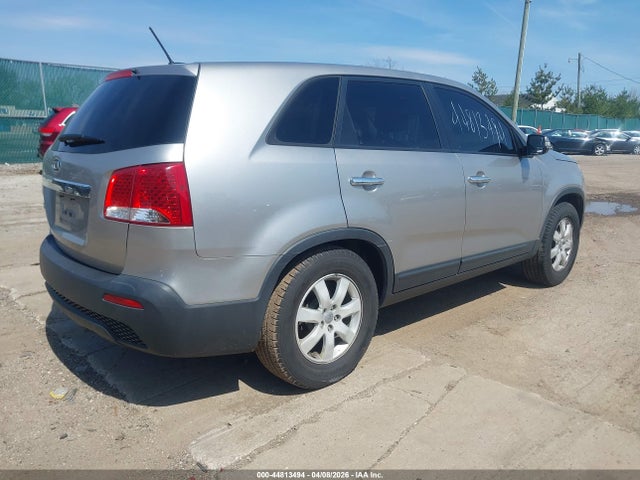 44813494 :رقم المزاد ، 5XYKT3A16DG377022 vin ، 2013 Kia Sorento Lx مزاد بيع