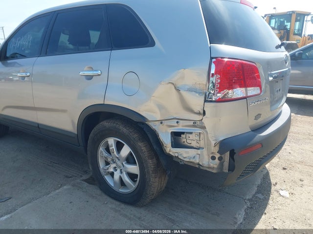 44813494 :رقم المزاد ، 5XYKT3A16DG377022 vin ، 2013 Kia Sorento Lx مزاد بيع