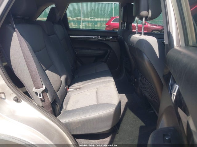 44813494 :رقم المزاد ، 5XYKT3A16DG377022 vin ، 2013 Kia Sorento Lx مزاد بيع