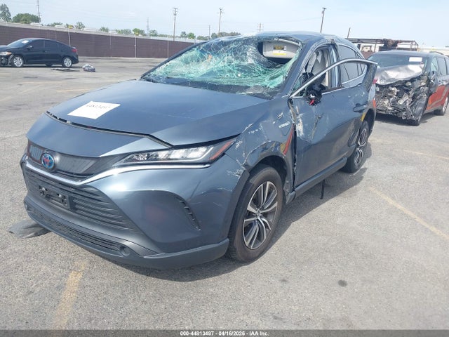 Toyota VENZA LE 2021 JTEAAAAH5MJ055549 Image 2