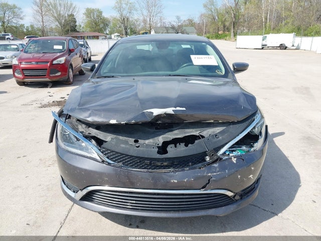 44813516 :رقم المزاد ، 1C3CCCAB4GN106992 vin ، 2016 Chrysler 200 Limited مزاد بيع