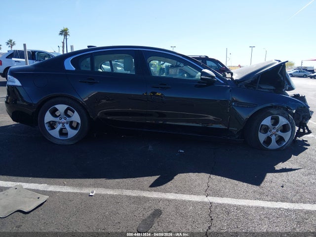 Jaguar Xe 25t 2017 SAJAR4BG0HA969929 Image 13
