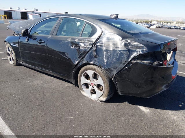 Jaguar Xe 25t 2017 SAJAR4BG0HA969929 Image 3