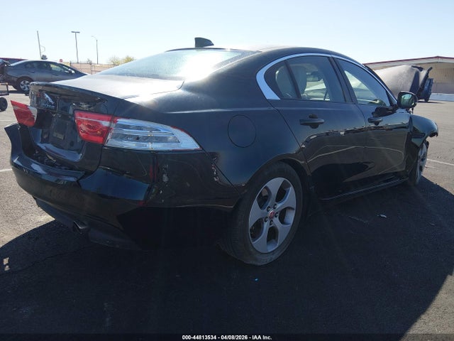 Jaguar Xe 25t 2017 SAJAR4BG0HA969929 Image 4