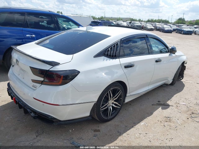 44813605 :رقم المزاد ، 1HGCV2F92NA014288 vin ، 2022 Honda Accord Touring مزاد بيع