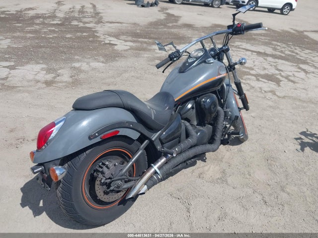 Kawasaki Vn900 C 2019 JKAVN2C17KA072084 Image 4