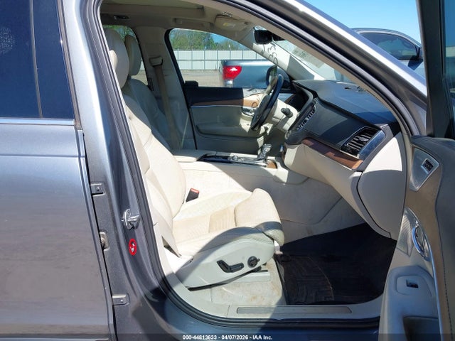 2016 VOLVO XC90 YV4A22PL2G1006569 Photo 4