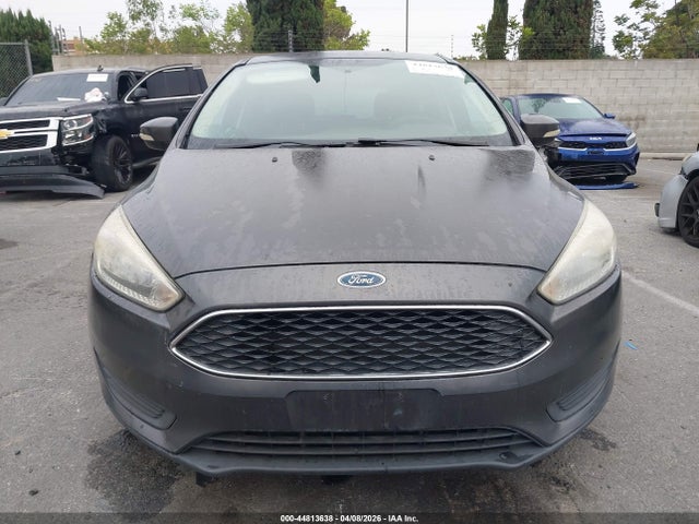 Ford FOCUS SE 2016 1FADP3K26GL320063 Image 13