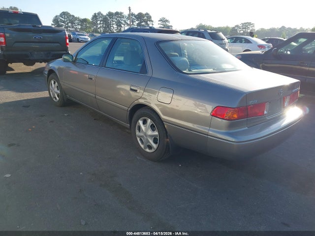 2001 TOYOTA CAMRY 4T1BG22K41U063476 Photo 2
