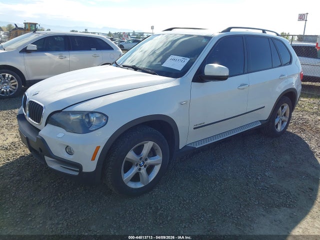 2010 BMW X5 5UXFE4C53AL276326 Photo 1