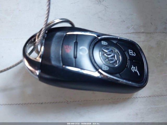 5GAERBKW5JJ233944 Buick Enclave Essence
