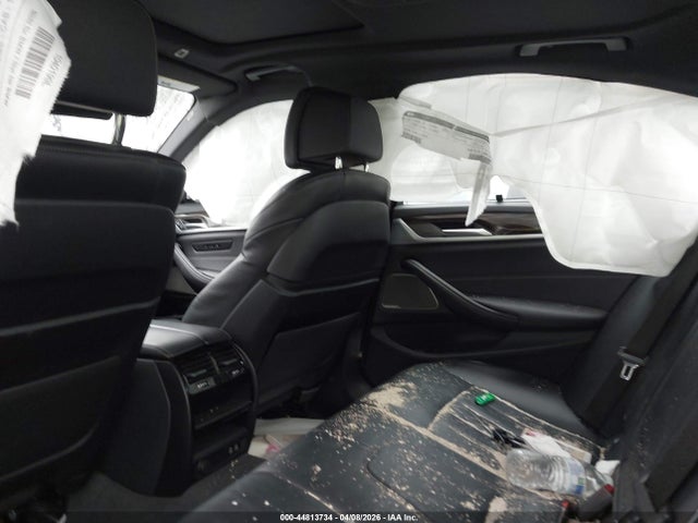 WBA13AG01PCL24068 BMW 530e
