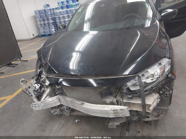 Продажа на аукционе авто 2019 Honda Civic Lx, vin: 19XFC2F67KE214115, номер лота: 44813745