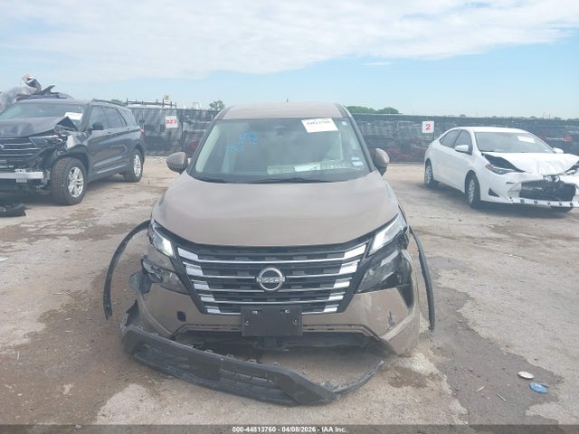 44813760 :رقم المزاد ، 5N1BT3BA4SC674463 vin ، 2025 Nissan Rogue Sv Fwd مزاد بيع
