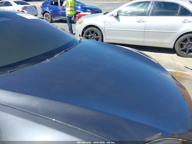 2018 Tesla Model S მანქანა იყიდება აუქციონზე, vin: 5YJSA1E2XJF276047, აუქციონის ნომერი: 44813767