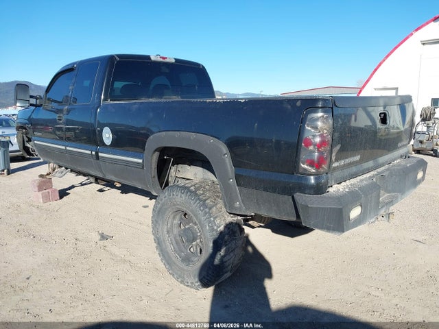 Продажа на аукционе авто 2001 Chevrolet Silverado 2500hd Lt, vin: 1GCHK29U21E194825, номер лота: 44813768