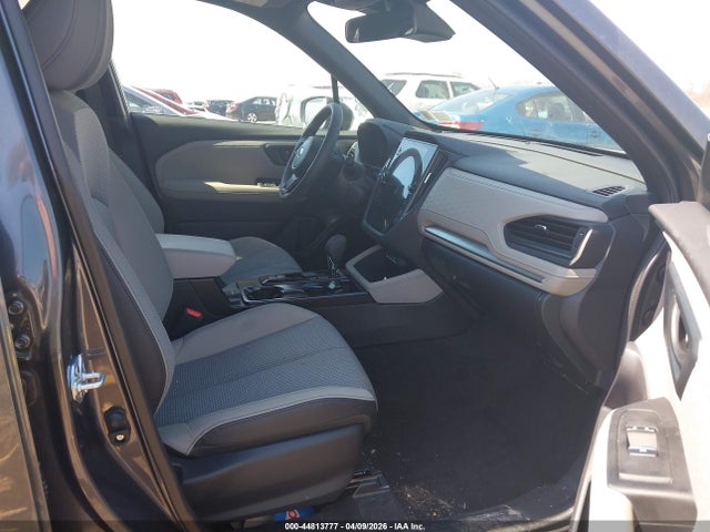 44813777 :رقم المزاد ، 4S4SLDD64T3002628 vin ، 2026 Subaru Forester Premium مزاد بيع
