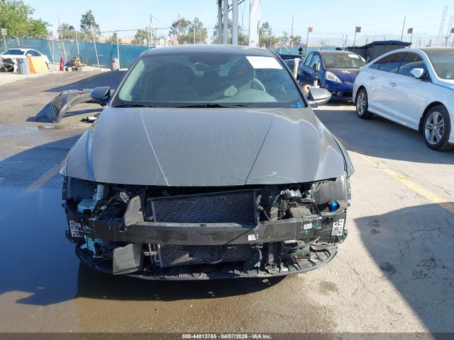 KMHLM4DJ0RU119521 Hyundai Elantra Hybrid Blue