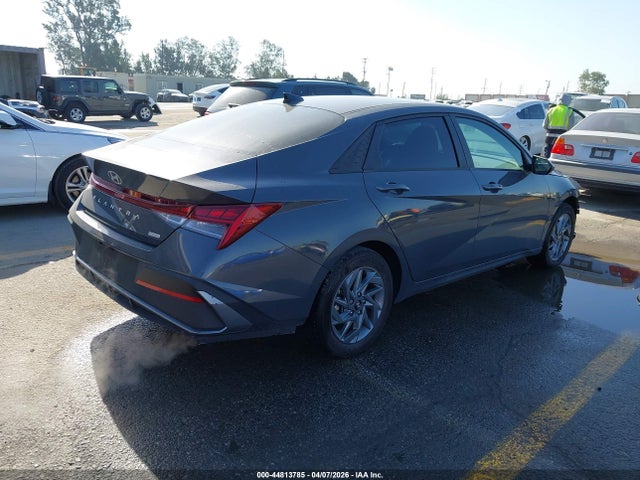 KMHLM4DJ0RU119521 Hyundai Elantra Hybrid Blue