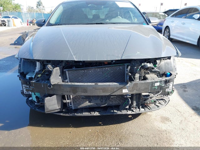 KMHLM4DJ0RU119521 Hyundai Elantra Hybrid Blue