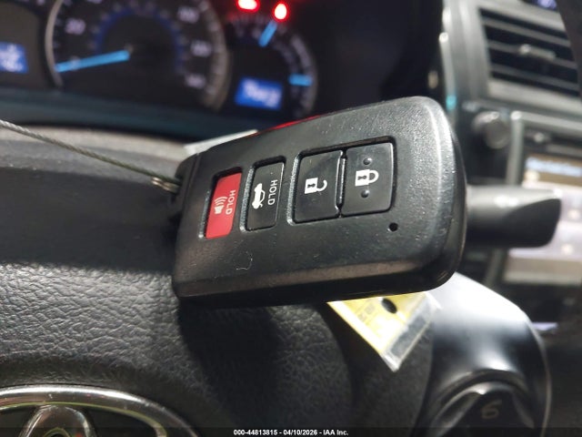 2014 Toyota Camry Xle V6 მანქანა იყიდება აუქციონზე, vin: 4T1BK1FK9EU544137, აუქციონის ნომერი: 44813815