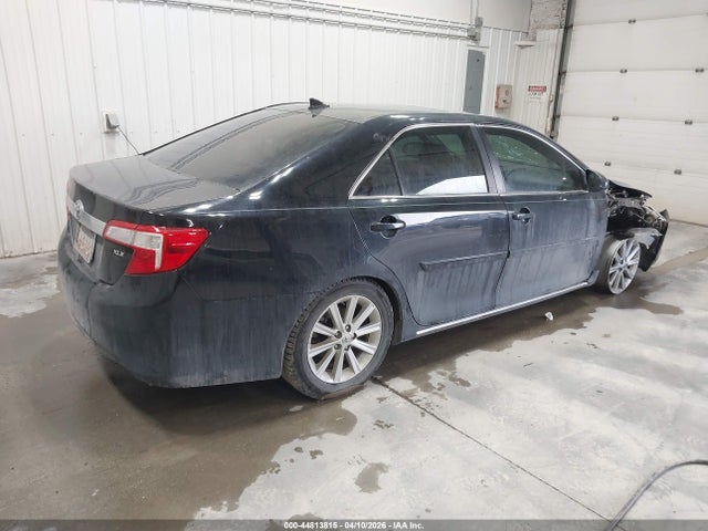 2014 Toyota Camry Xle V6 მანქანა იყიდება აუქციონზე, vin: 4T1BK1FK9EU544137, აუქციონის ნომერი: 44813815
