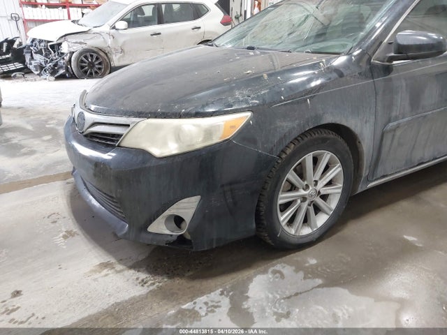 2014 Toyota Camry Xle V6 მანქანა იყიდება აუქციონზე, vin: 4T1BK1FK9EU544137, აუქციონის ნომერი: 44813815