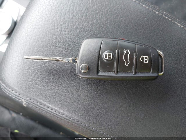 Aukcja sprzedaży 2016 Audi A3 1.8t Premium, vin: WAUA7GFFXG1101150, numer aukcji: 44813817