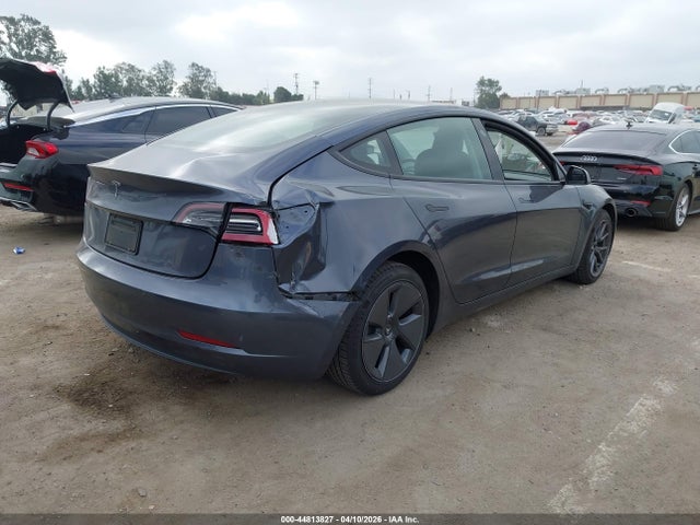 2022 Tesla Model 3 Long Range Dual Motor All-wheel Drive მანქანა იყიდება აუქციონზე, vin: 5YJ3E1EB1NF331936, აუქციონის ნომერი: 44813827