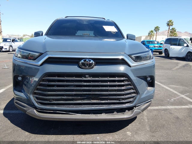 Продаж на аукціоні авто 2025 Toyota Grand Highlander Limited, vin: 5TDAAAB53SS085898, номер лоту: 44813828