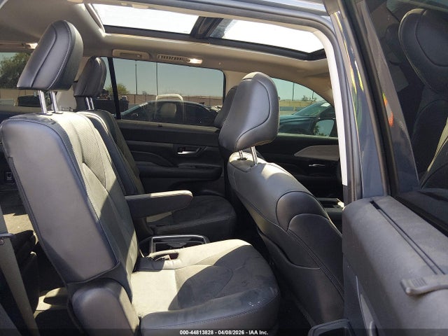 Продаж на аукціоні авто 2025 Toyota Grand Highlander Limited, vin: 5TDAAAB53SS085898, номер лоту: 44813828