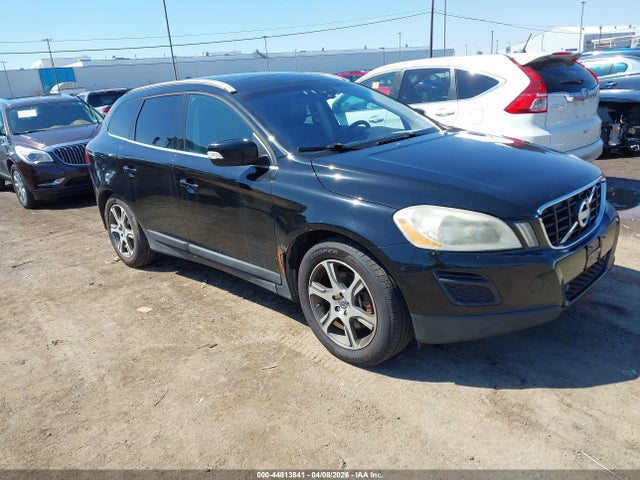 2011 VOLVO XC60 YV4902DZ2B2189637