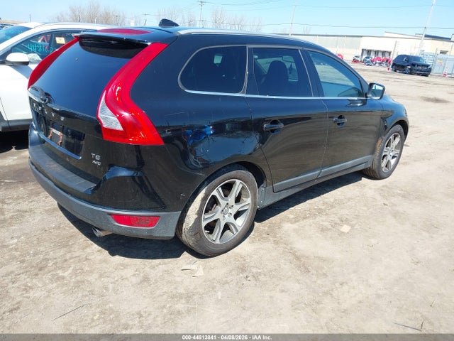 2011 VOLVO XC60 YV4902DZ2B2189637 Photo 3