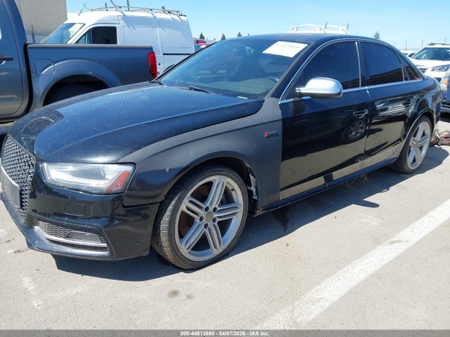 2015 AUDI S4 WAUBGAFL5FA025553 Photo 1