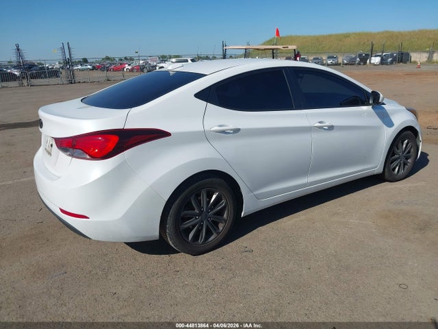 2016 HYUNDAI ELANTRA 5NPDH4AE0GH670513 Photo 3
