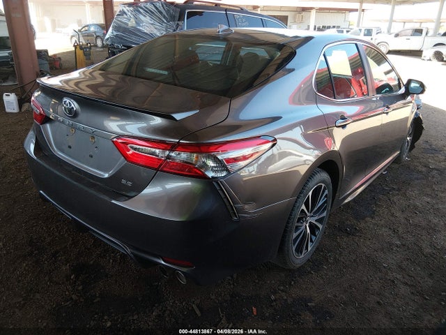 4T1B11HK3KU840623 Toyota CAMRY SE