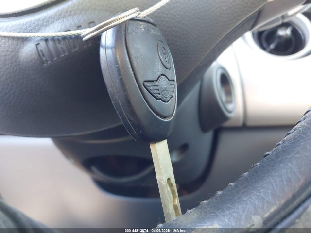 2003 MINI COOPER WMWRC33433TE14584 Photo 10