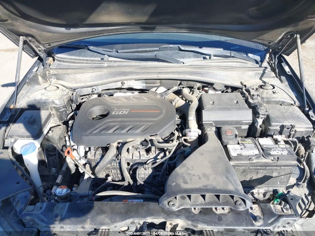 5XXGW4L24HG137731 KIA Optima Sx Turbo