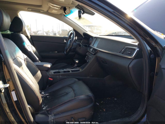 5XXGW4L24HG137731 KIA Optima Sx Turbo