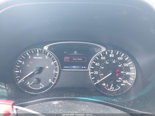 5N1DR2MN9JC640972 Nissan Pathfinder S