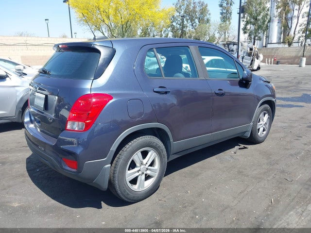 3GNCJKSB6KL203721 Chevrolet TRAX LS