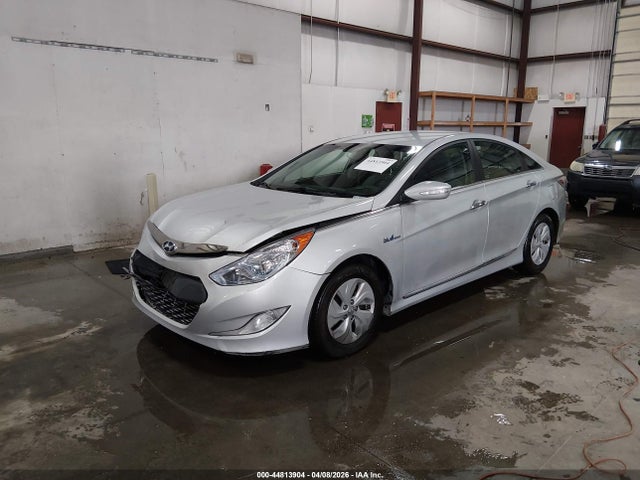 2015 Hyundai Sonata Hybrid მანქანა იყიდება აუქციონზე, vin: KMHEC4A49FA139855, აუქციონის ნომერი: 44813904