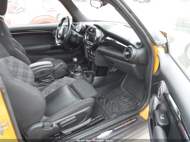 2015 MINI HARDTOP WMWXM5C5XF3A96864 Photo 4