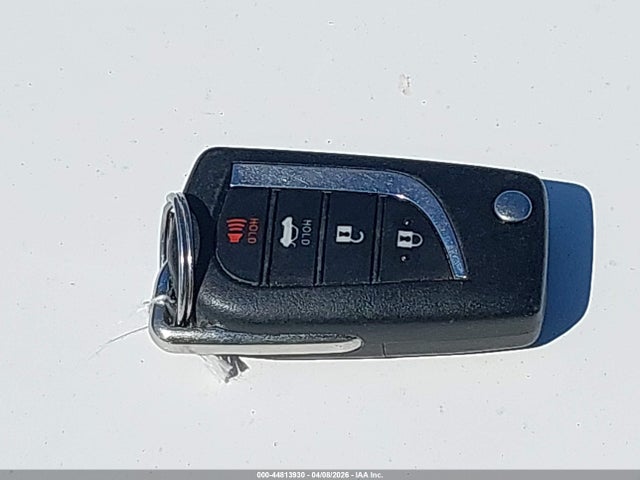JTDEPRAE4LJ038703 Toyota COROLLA LE