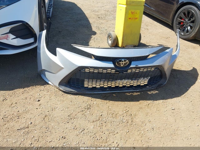 JTDEPRAE4LJ038703 Toyota COROLLA LE