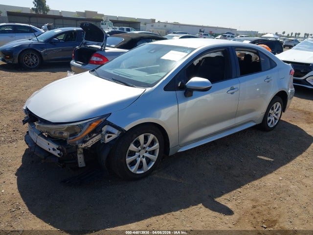 JTDEPRAE4LJ038703 Toyota COROLLA LE