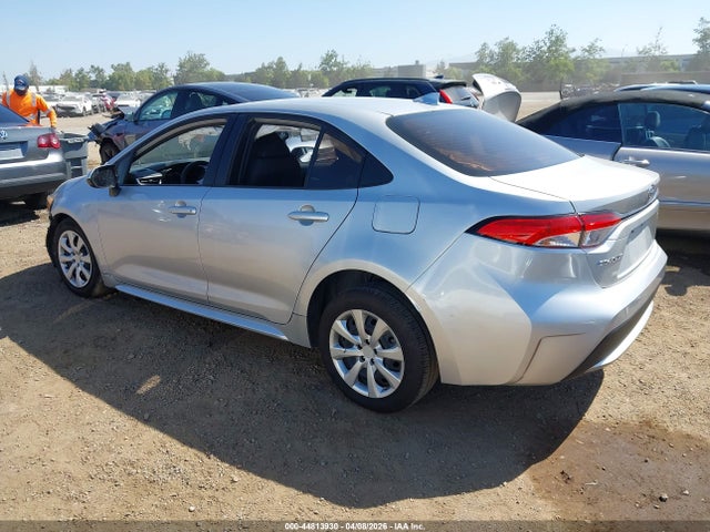 JTDEPRAE4LJ038703 Toyota COROLLA LE
