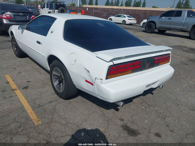 1991 Pontiac Firebird Formula მანქანა იყიდება აუქციონზე, vin: 1G2FS23E8ML249226, აუქციონის ნომერი: 44813940