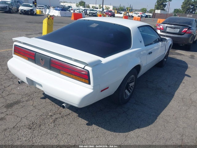 1991 Pontiac Firebird Formula მანქანა იყიდება აუქციონზე, vin: 1G2FS23E8ML249226, აუქციონის ნომერი: 44813940
