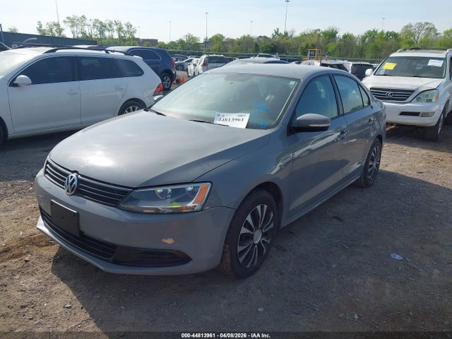 3VWD17AJ7EM259746 Volkswagen Jetta 1.8t Se